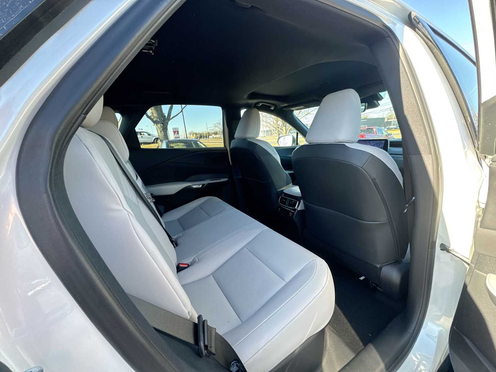 Thumbnail: 2024 Lexus RX - 14