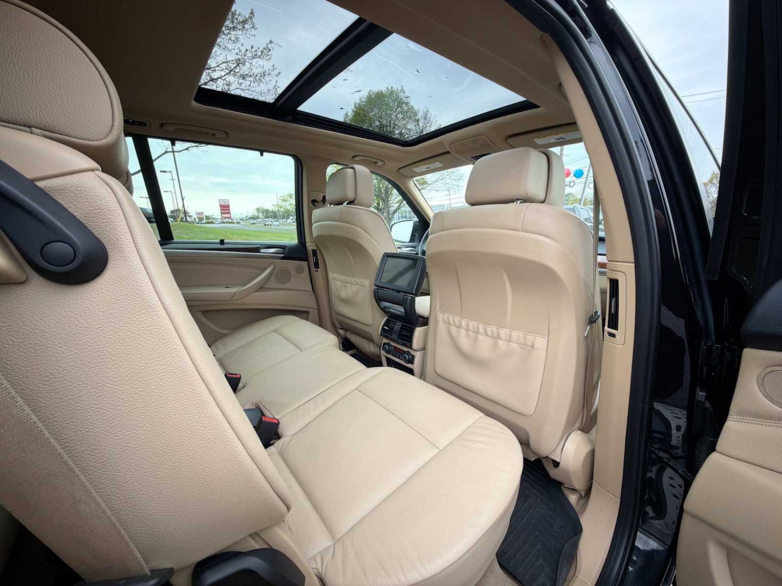 Thumbnail: 2013 BMW X5 - 14