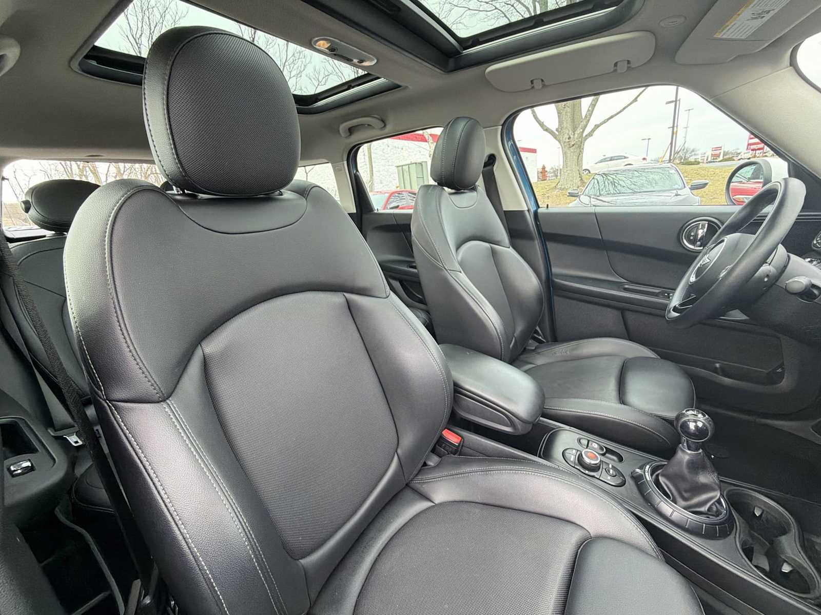 Thumbnail: 2017 MINI Cooper Countryman - 17