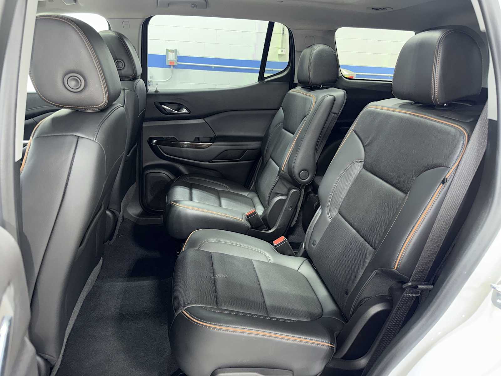 Thumbnail: 2022 GMC Acadia - 17