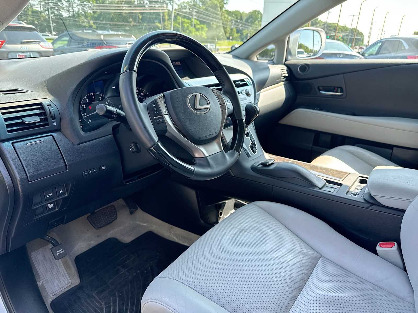 Thumbnail: 2015 Lexus RX - 10