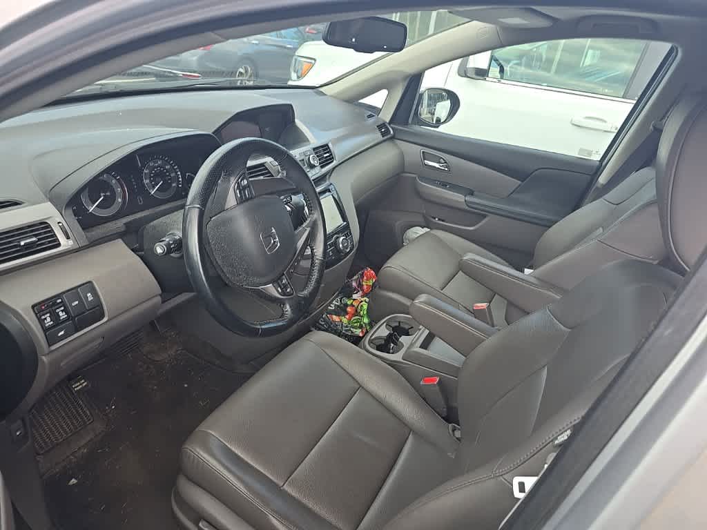 Thumbnail: 2015 Honda Odyssey - 12