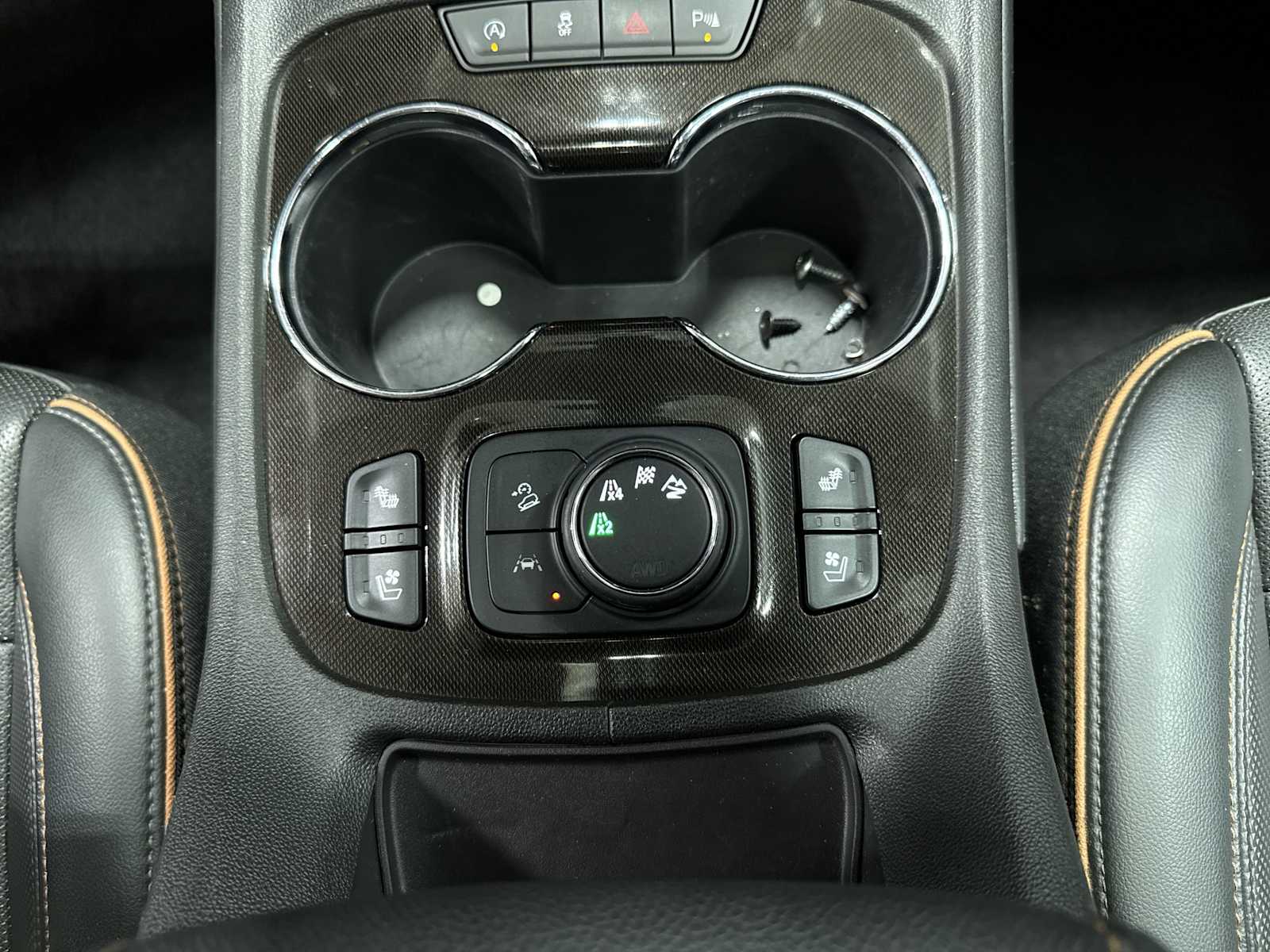 Thumbnail: 2022 GMC Acadia - 35