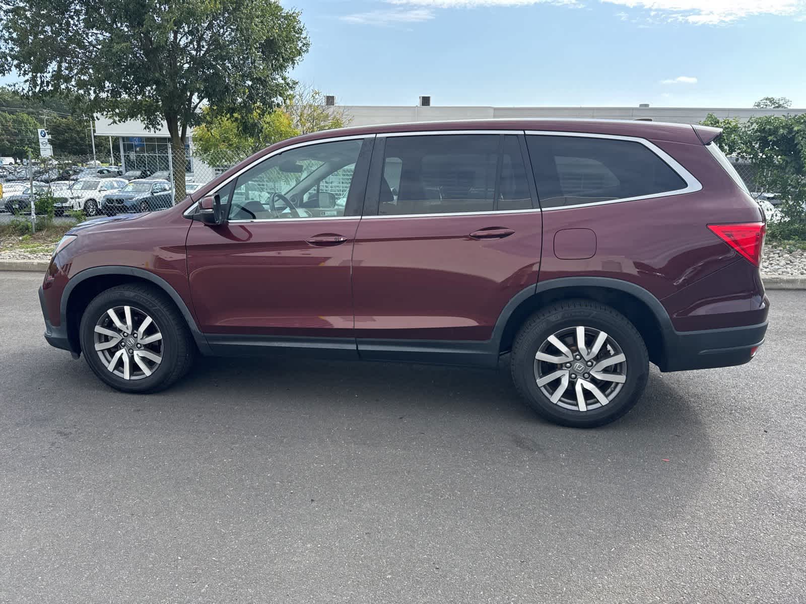 Thumbnail: 2020 Honda Pilot - 2