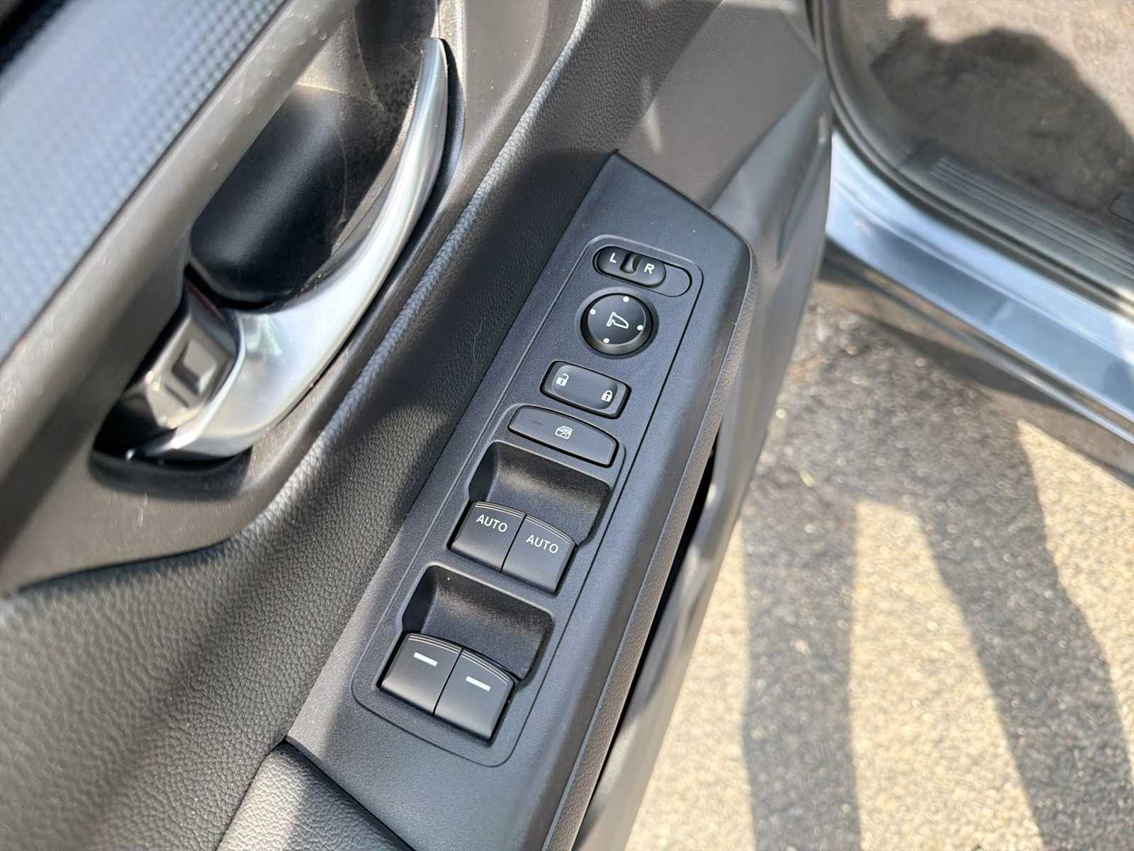 Thumbnail: 2024 Honda CR-V - 22