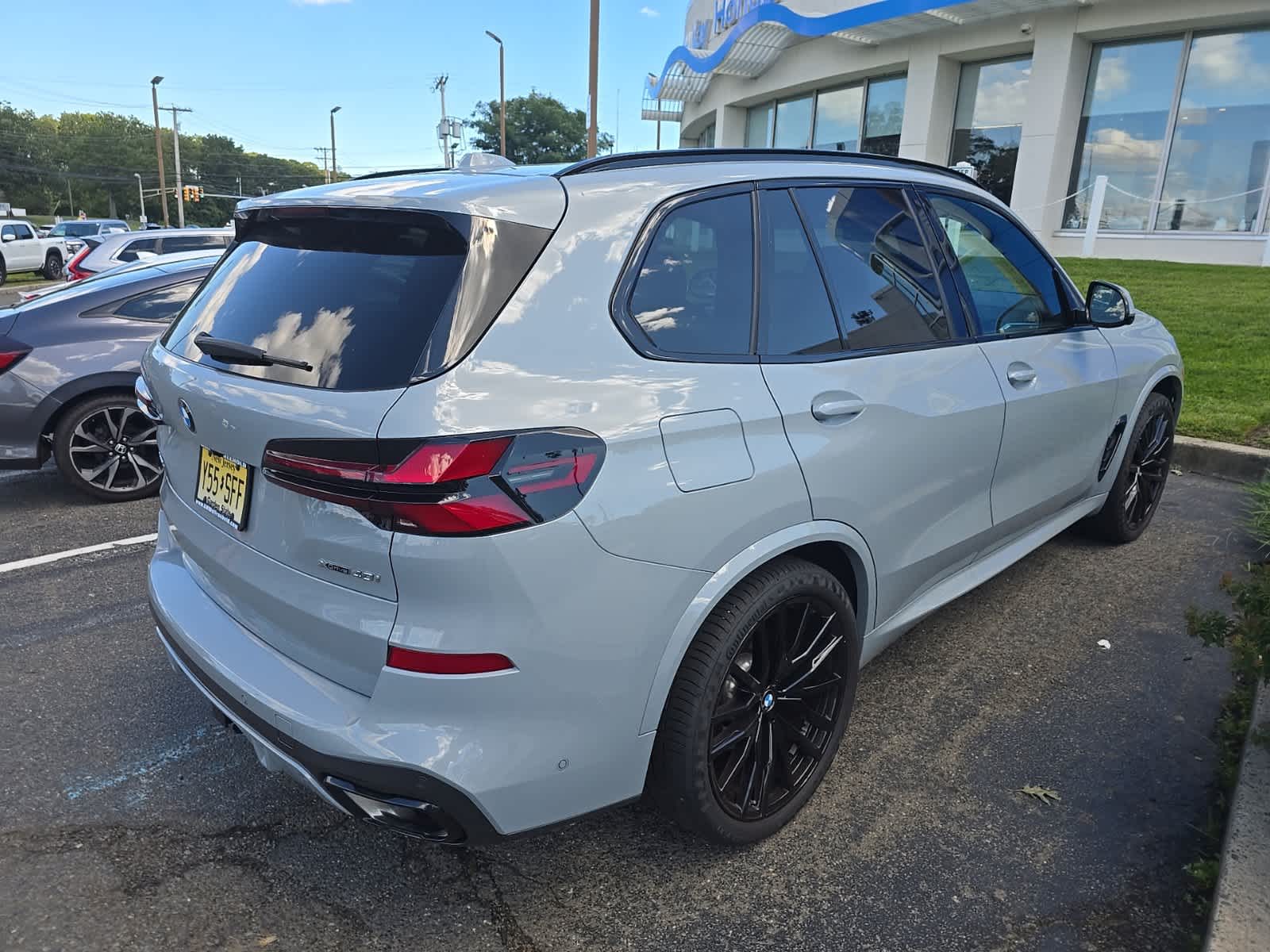 Thumbnail: 2024 BMW X5 - 8