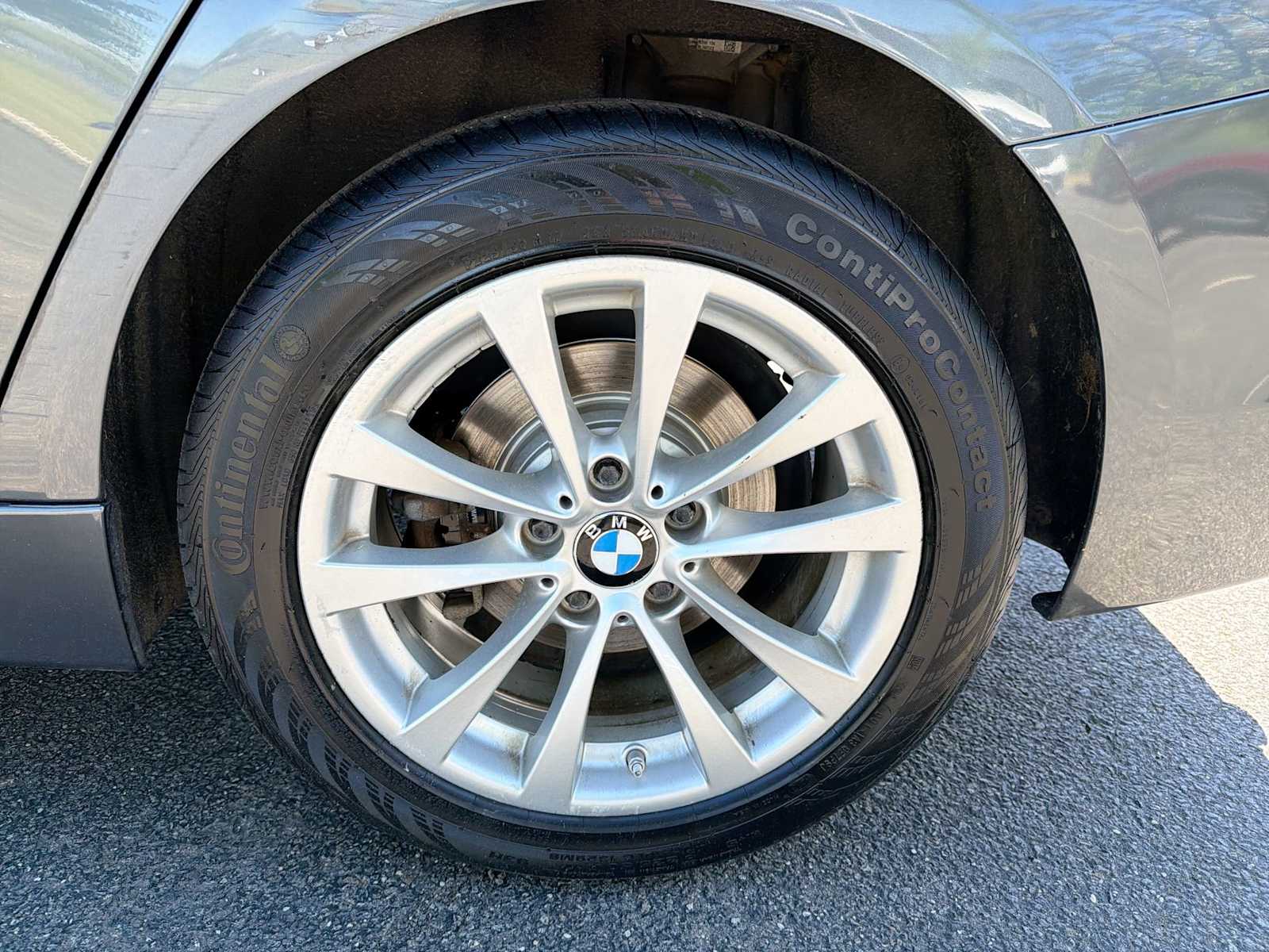 Thumbnail: 2016 BMW 3 Series - 19
