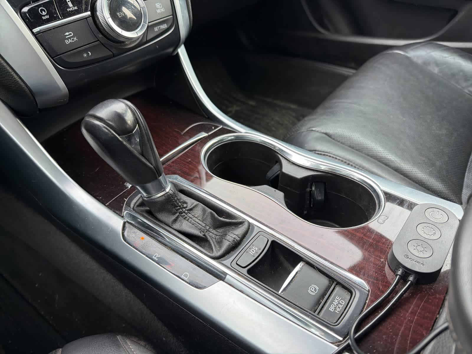 Thumbnail: 2016 Acura TLX - 16