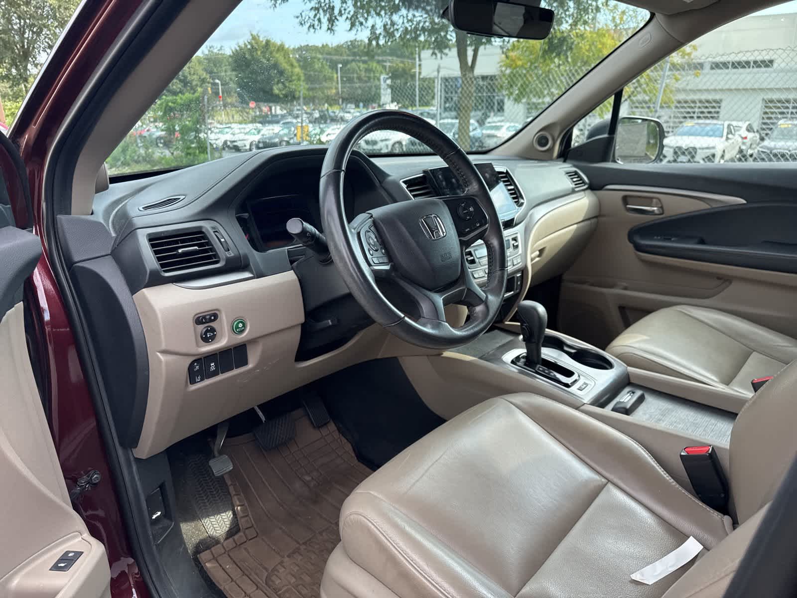 Thumbnail: 2020 Honda Pilot - 11
