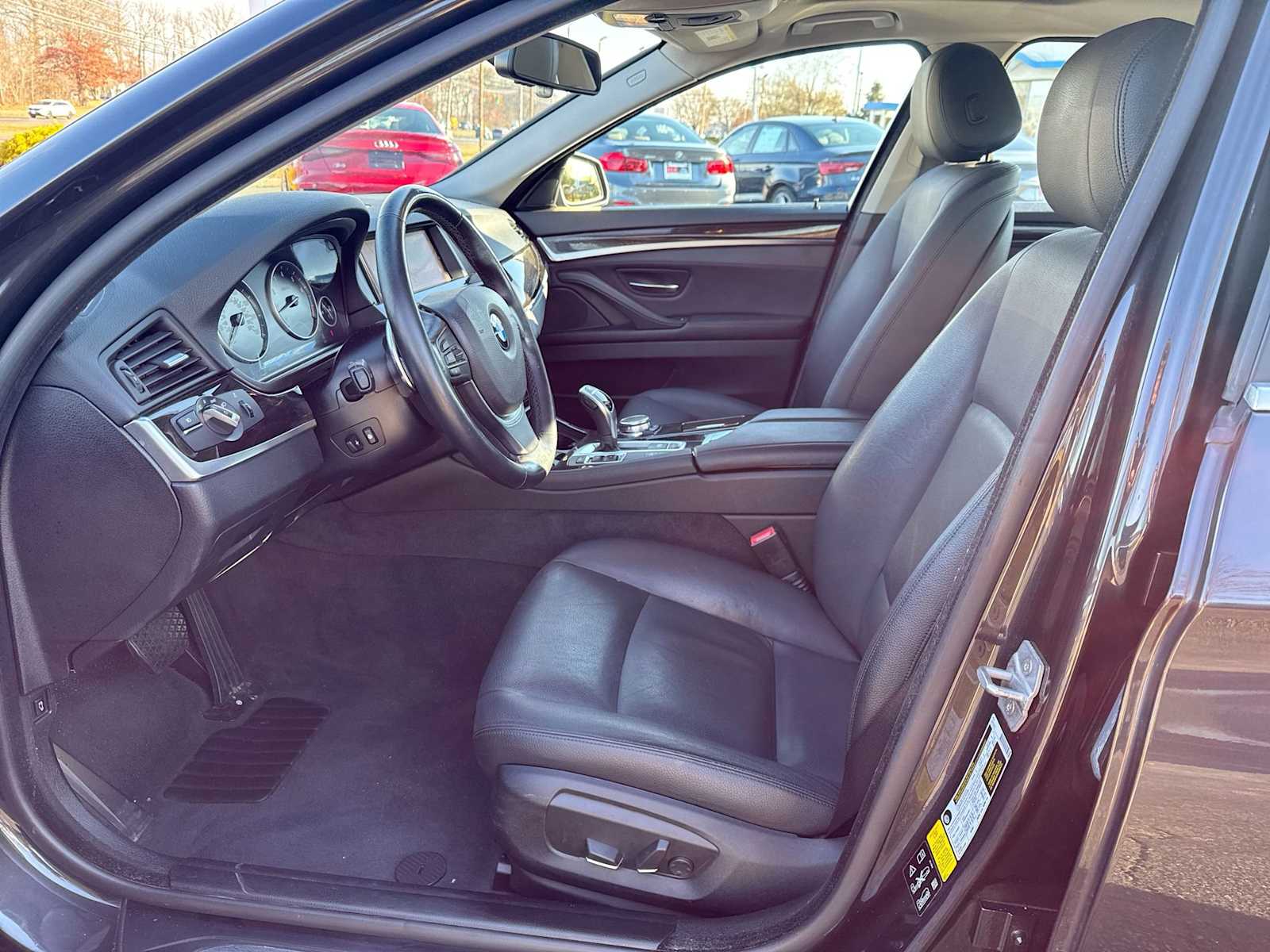 Thumbnail: 2016 BMW 5 Series - 11