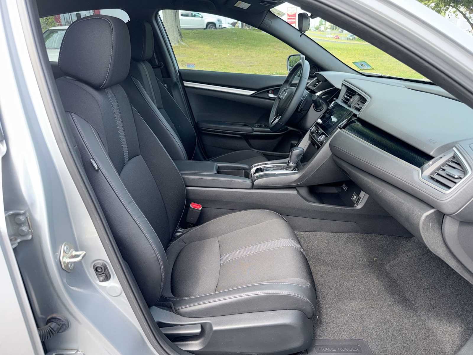 Thumbnail: 2019 Honda Civic - 15
