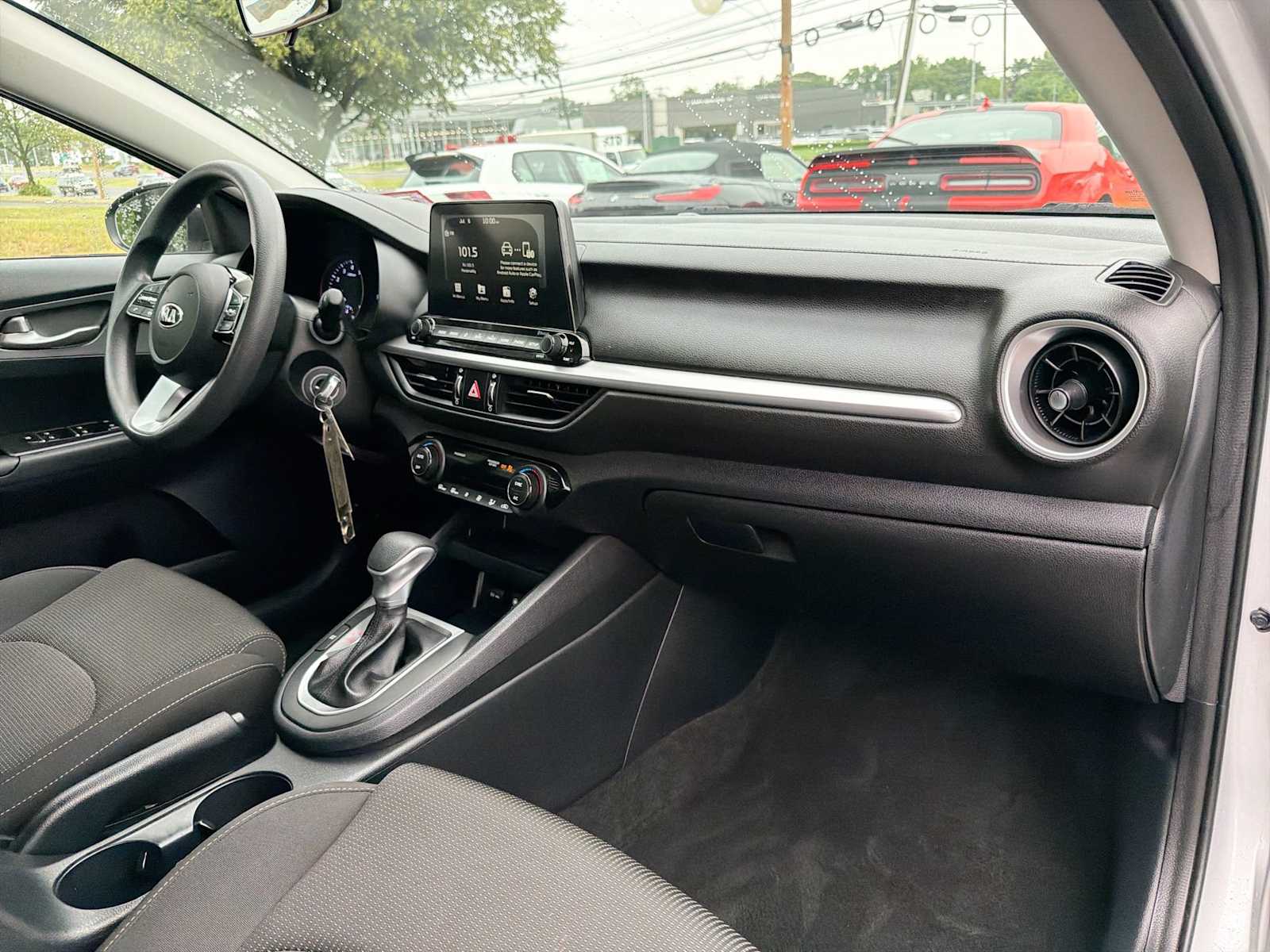Thumbnail: 2019 Kia Forte - 16
