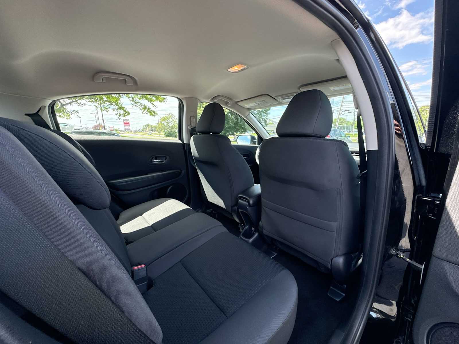 2022 Honda HR-V LX 14