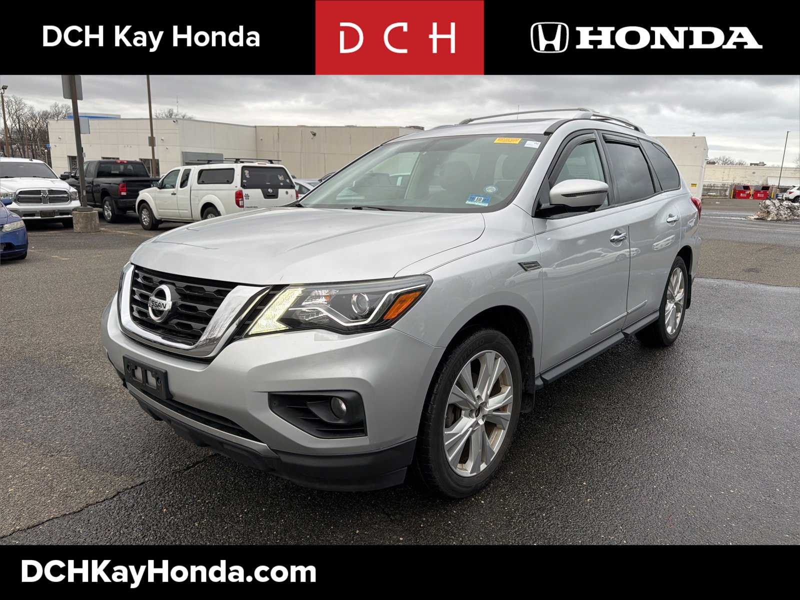 2018 Nissan Pathfinder SL -
                  Eatontown, NJ