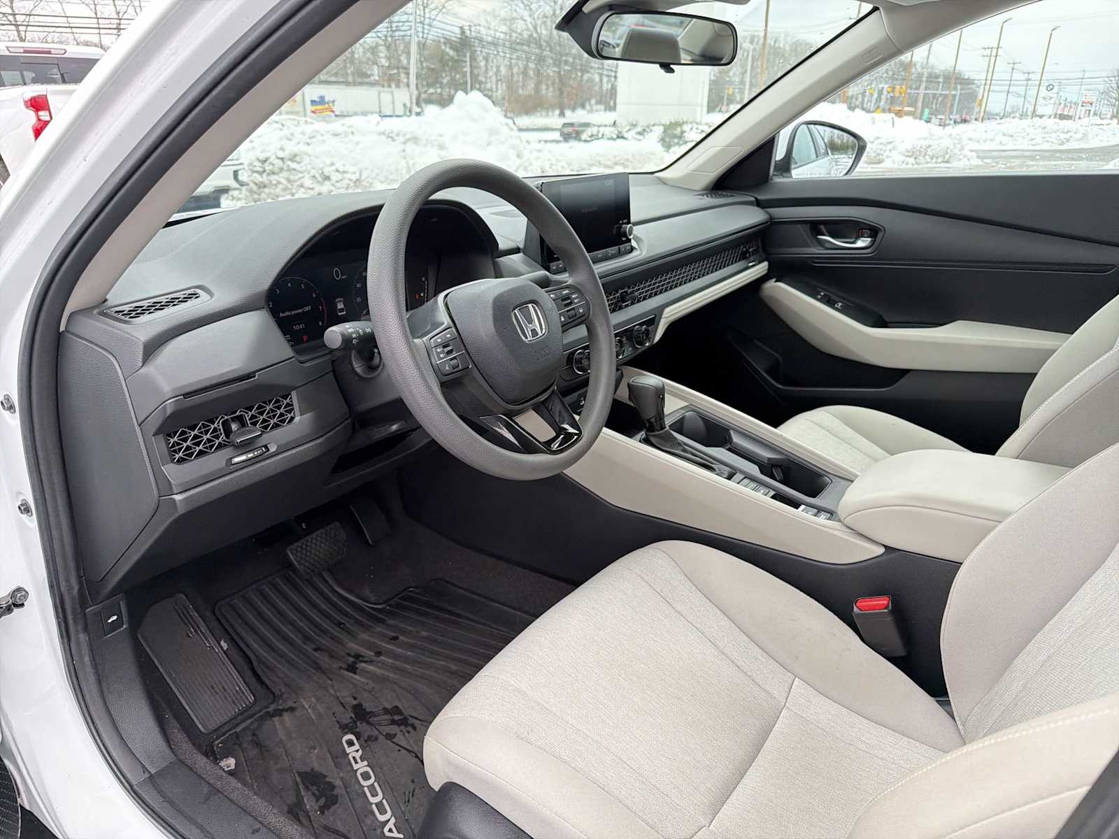 Thumbnail: 2024 Honda Accord - 10