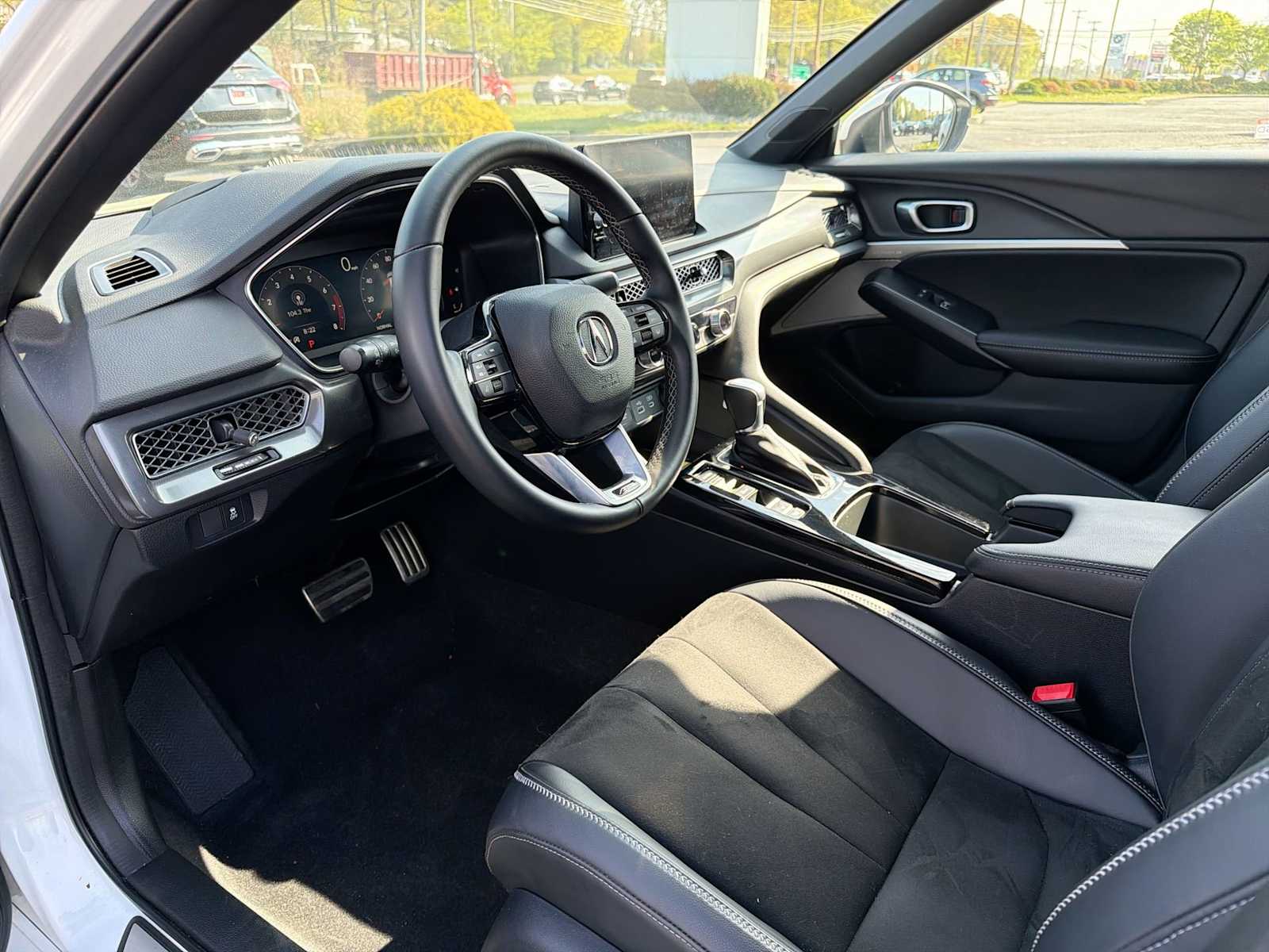 Thumbnail: 2023 Acura Integra - 10