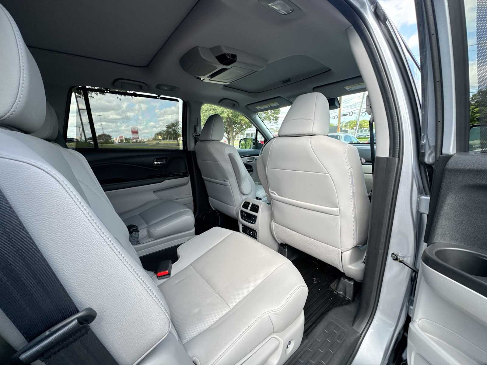 Thumbnail: 2022 Honda Pilot - 14