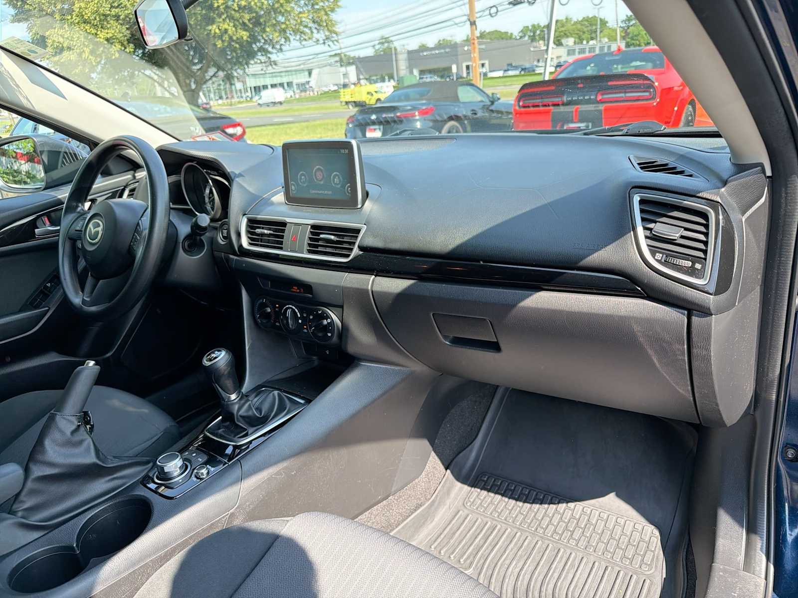Thumbnail: 2016 Mazda Mazda3 - 16