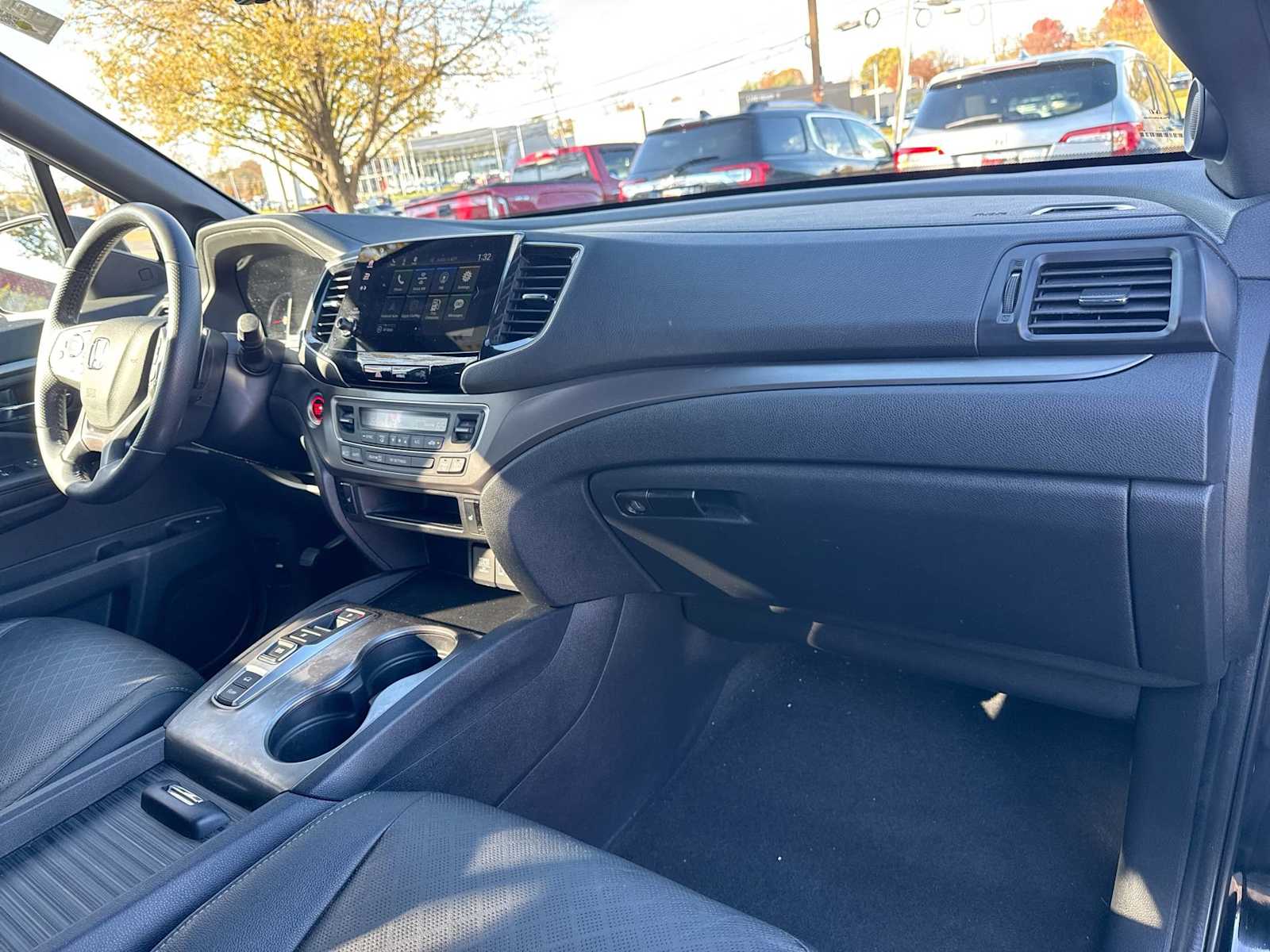 Thumbnail: 2019 Honda Passport - 16