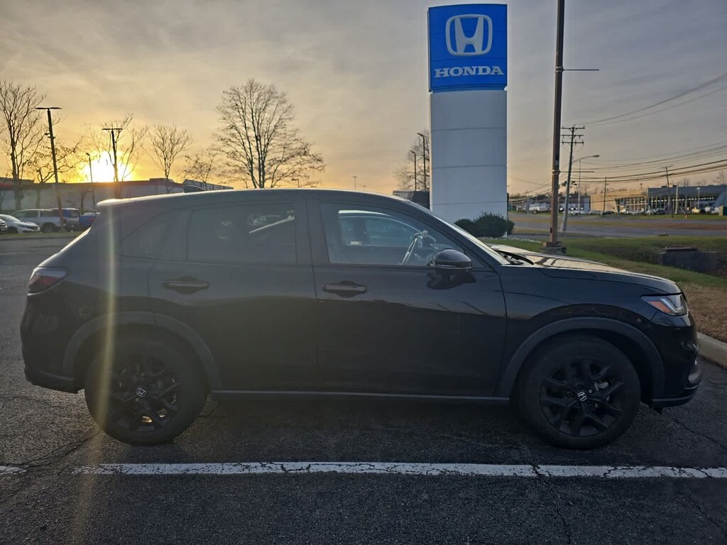 Used 2023 Honda HR-V Sport AWD SUV