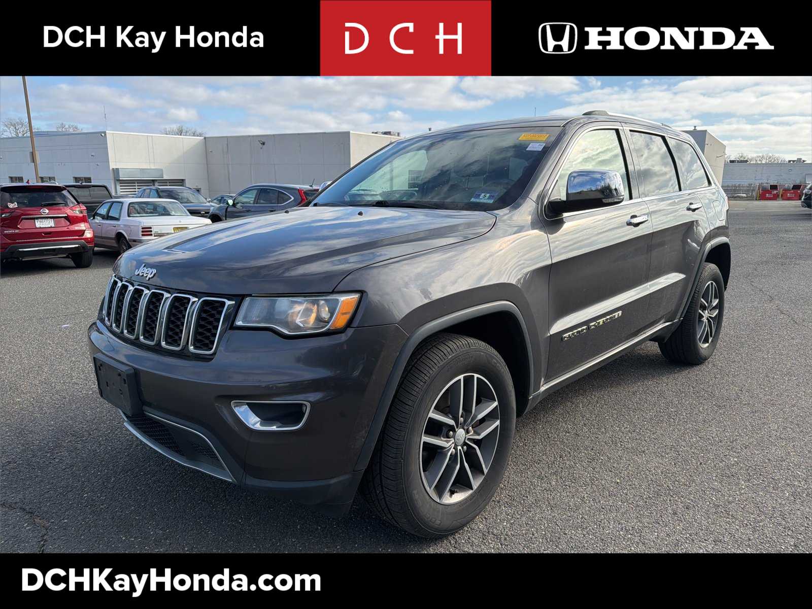 Thumbnail: 2017 Jeep Grand Cherokee - 1