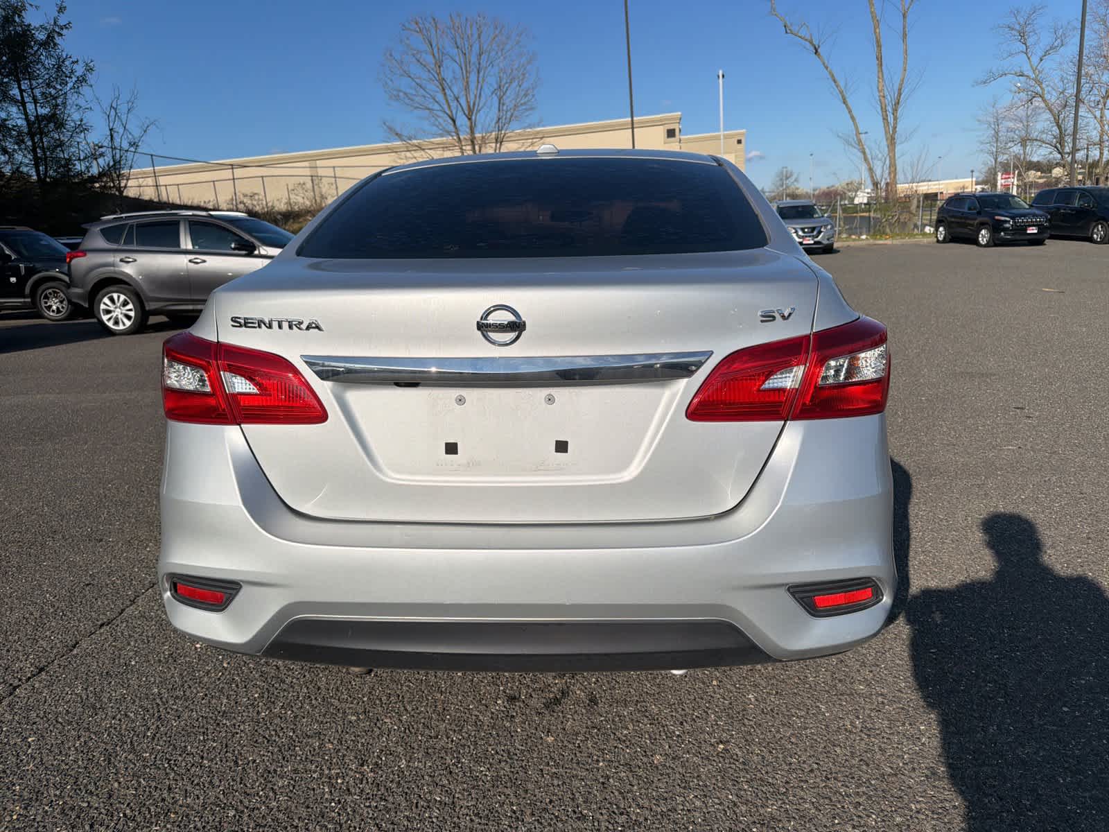 Thumbnail: 2018 Nissan Sentra - 4