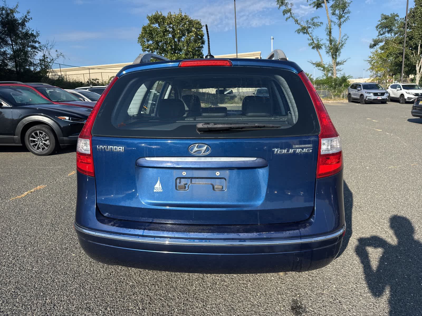 Thumbnail: 2012 Hyundai Elantra - 4