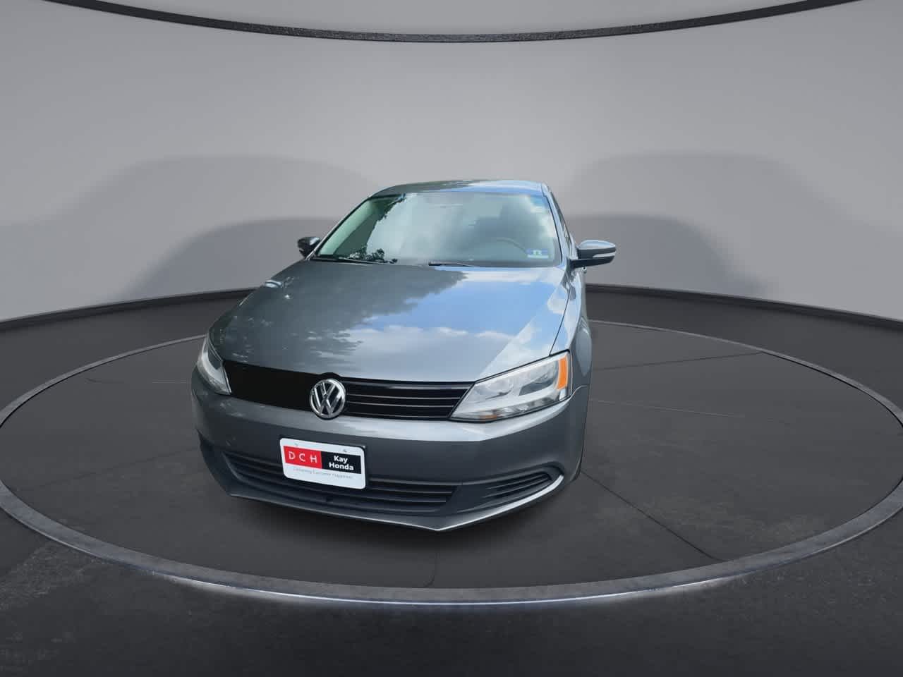 Thumbnail: 2011 Volkswagen Jetta - 3