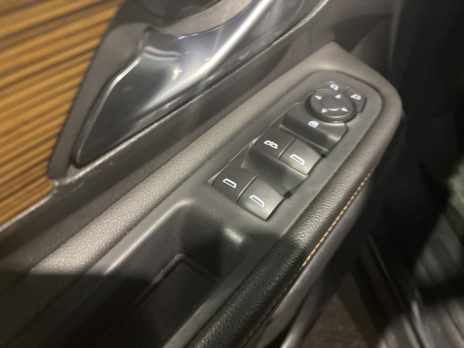 Thumbnail: 2020 GMC Terrain - 14