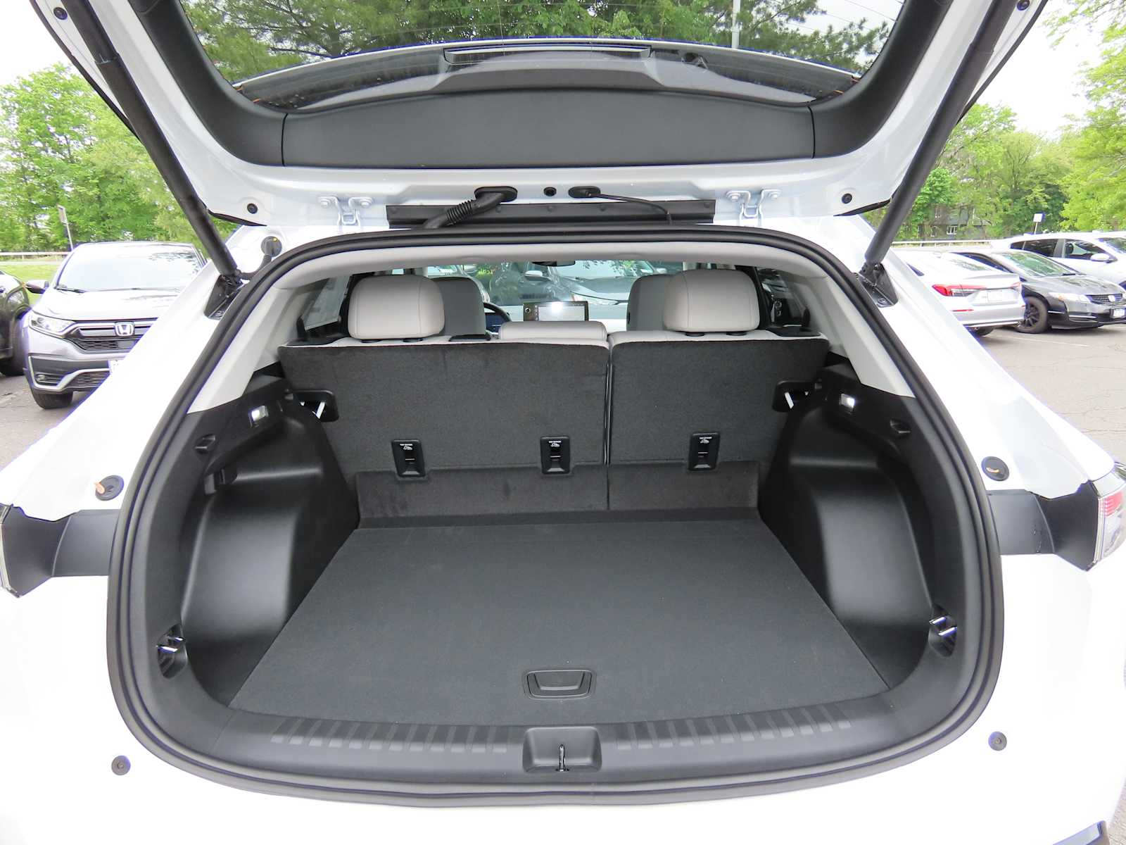 Thumbnail: 2026 Honda Prologue - 11