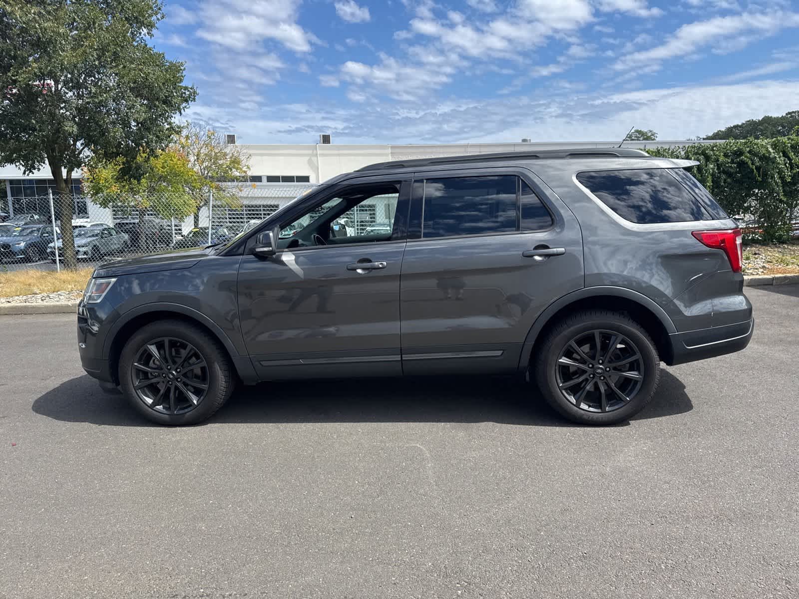 Thumbnail: 2018 Ford Explorer - 2