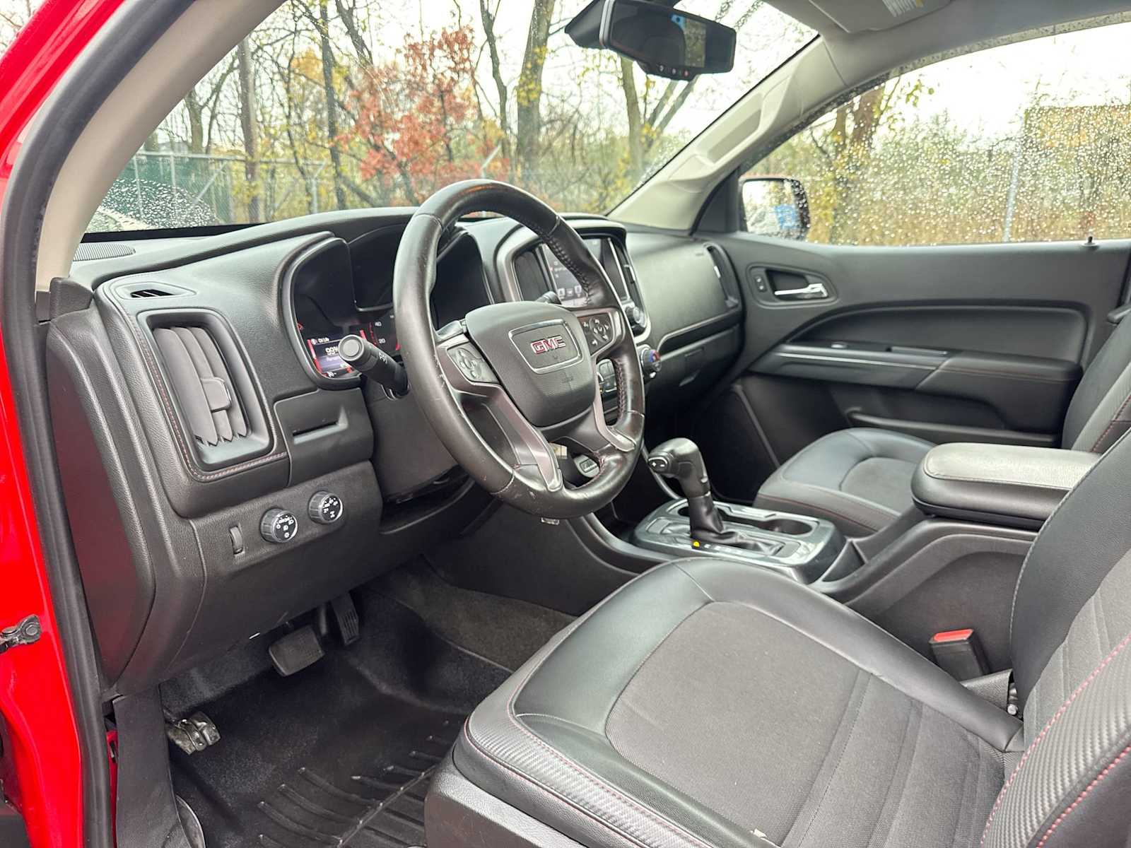 Thumbnail: 2016 GMC Canyon - 10