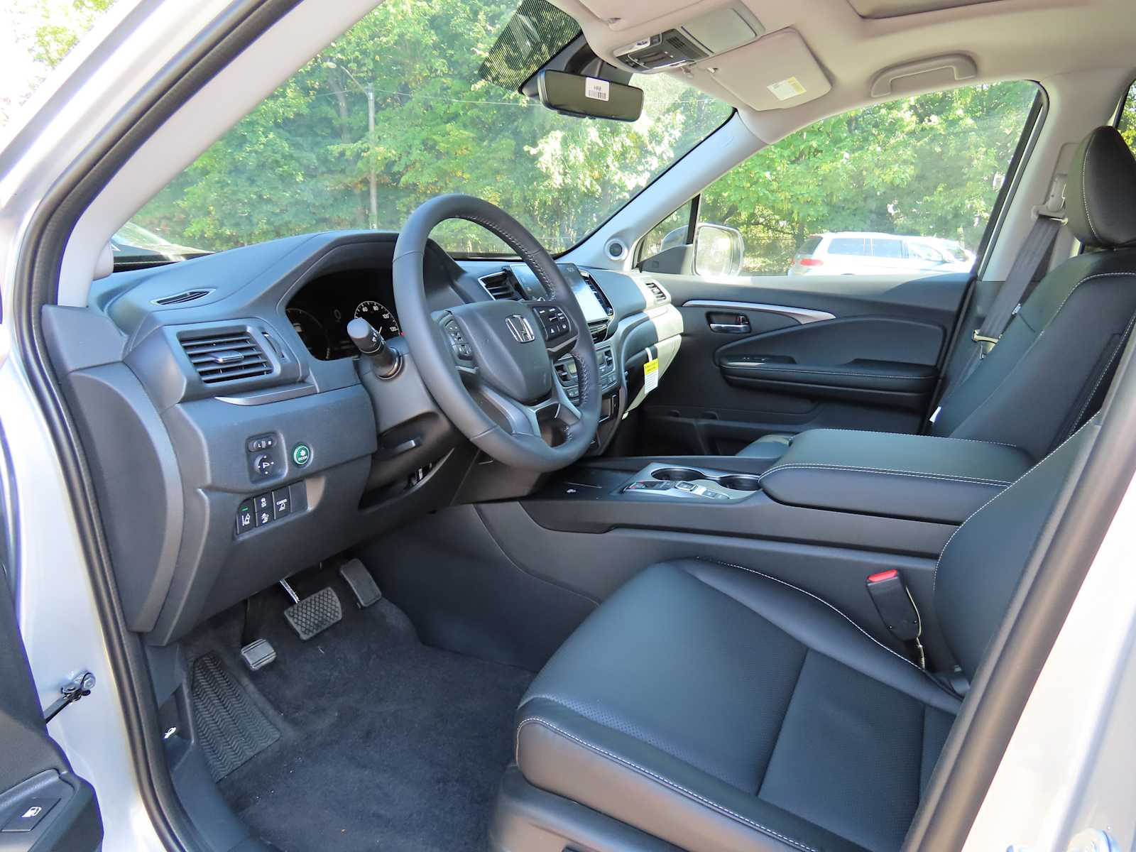 Thumbnail: 2025 Honda Ridgeline - 2