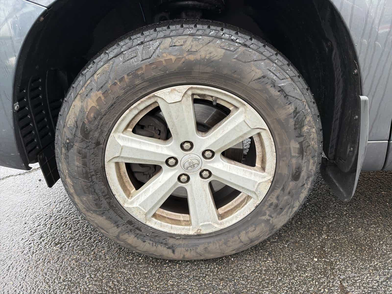 Thumbnail: 2010 Toyota Highlander - 22