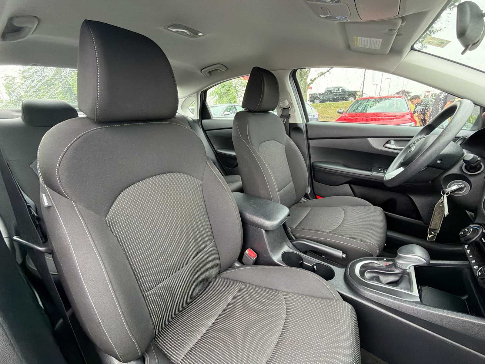 Thumbnail: 2019 Kia Forte - 17