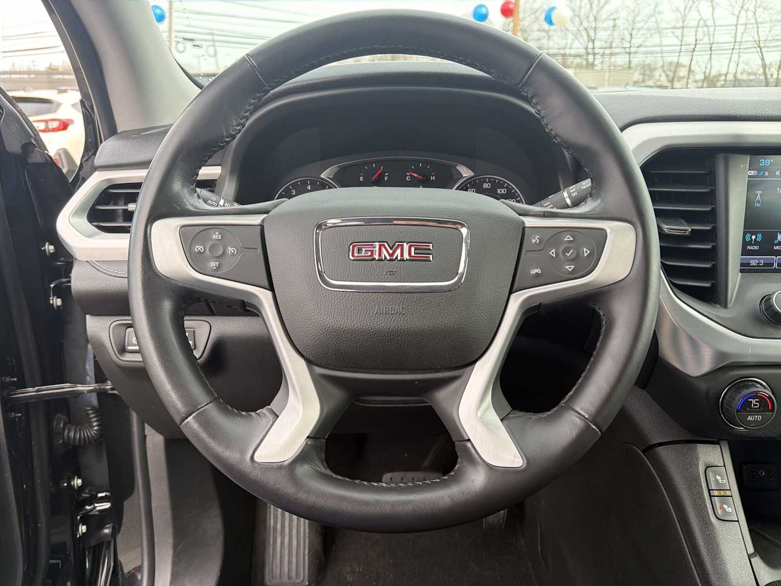 Thumbnail: 2018 GMC Acadia - 24