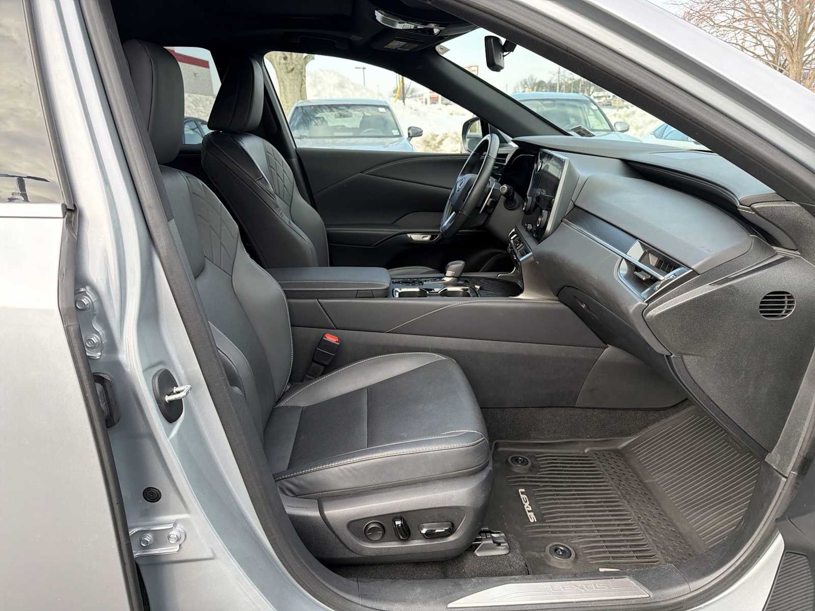 Thumbnail: 2023 Lexus RX - 15