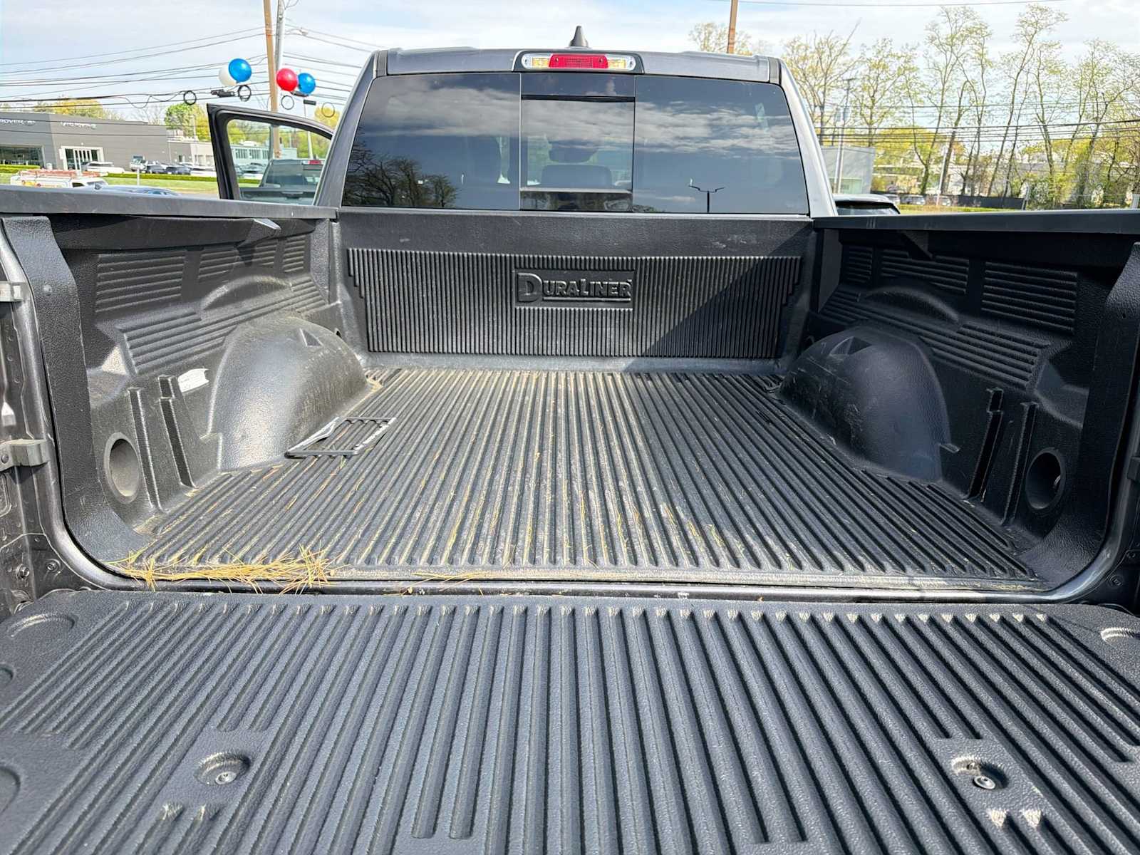 Thumbnail: 2023 RAM 1500 - 32