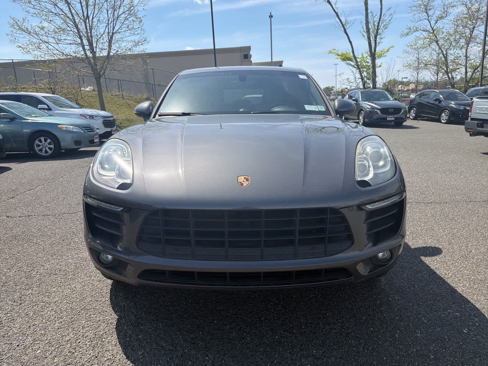 Thumbnail: 2016 Porsche Macan - 8