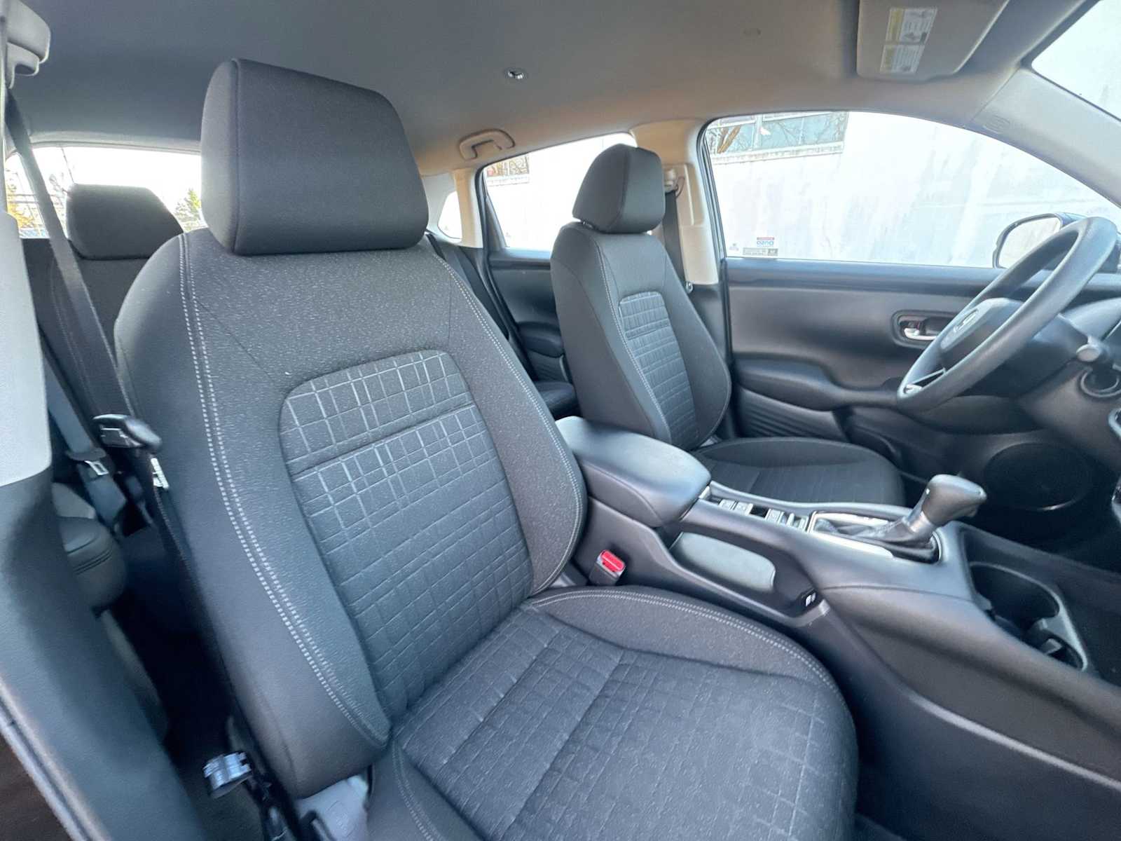 Thumbnail: 2023 Honda HR-V - 17