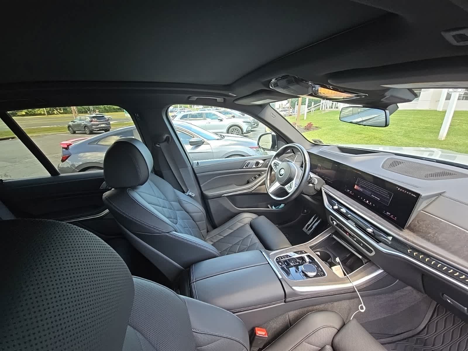 Thumbnail: 2024 BMW X5 - 12