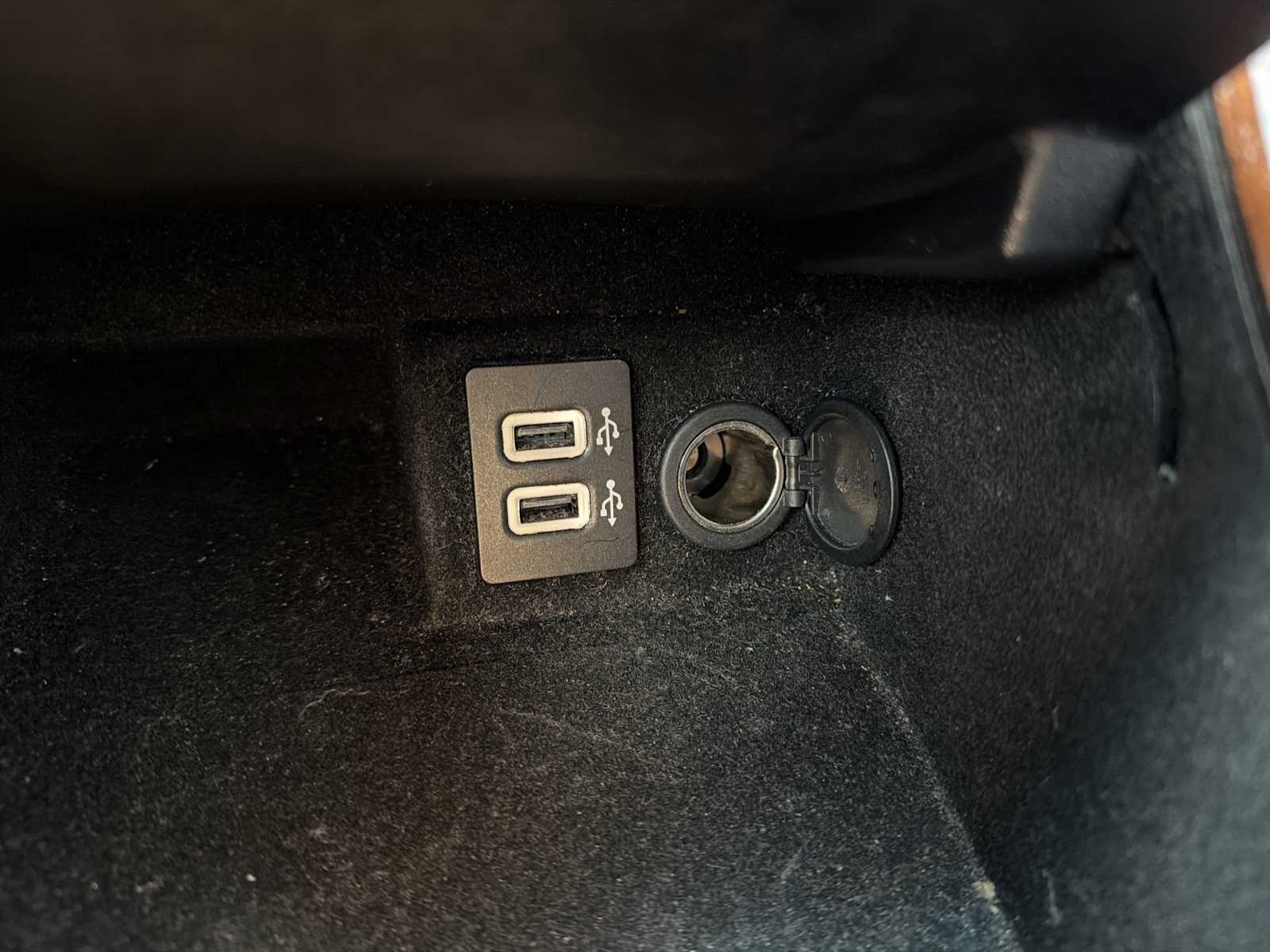 Thumbnail: 2020 Lincoln Continental - 29