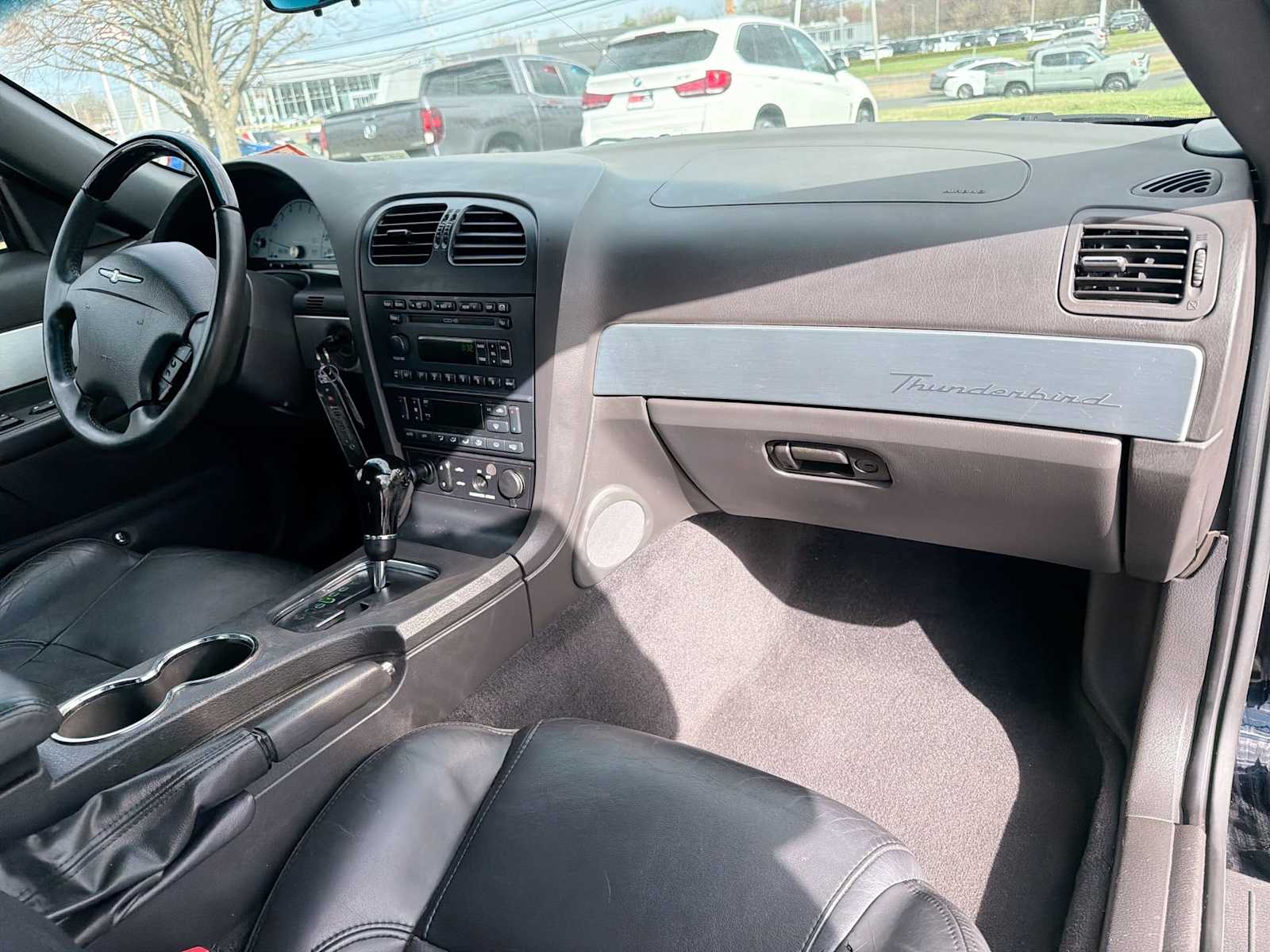 Thumbnail: 2002 Ford Thunderbird - 13
