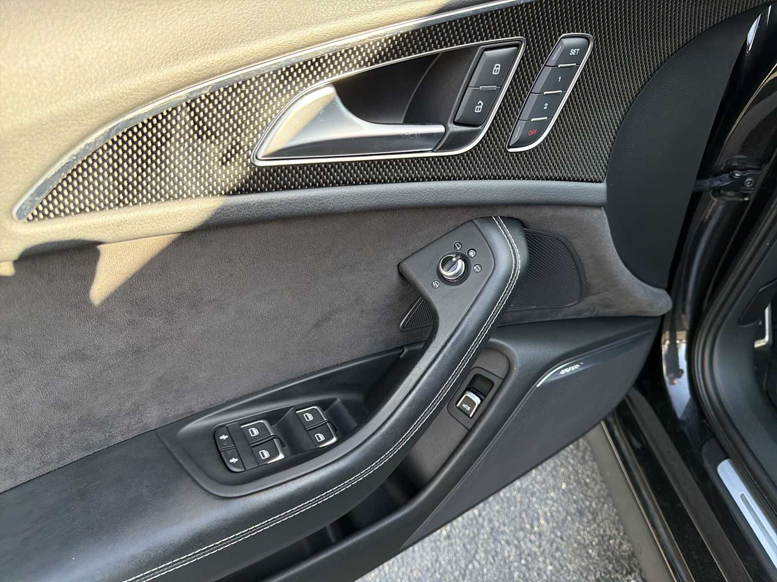 Thumbnail: 2016 Audi S6 - 22