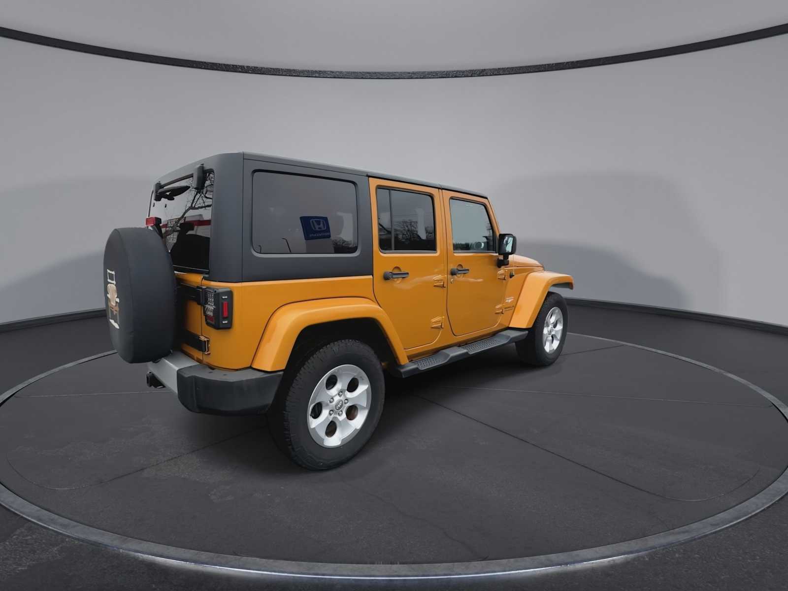 Thumbnail: 2014 Jeep Wrangler - 8