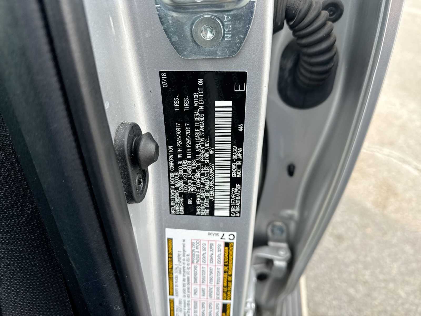 Thumbnail: 2018 Toyota 4Runner - 34