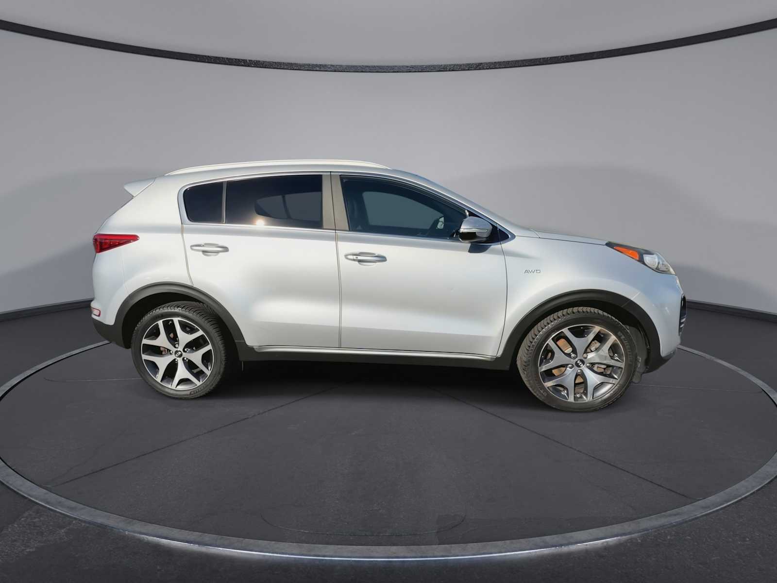 Thumbnail: 2017 Kia Sportage - 9
