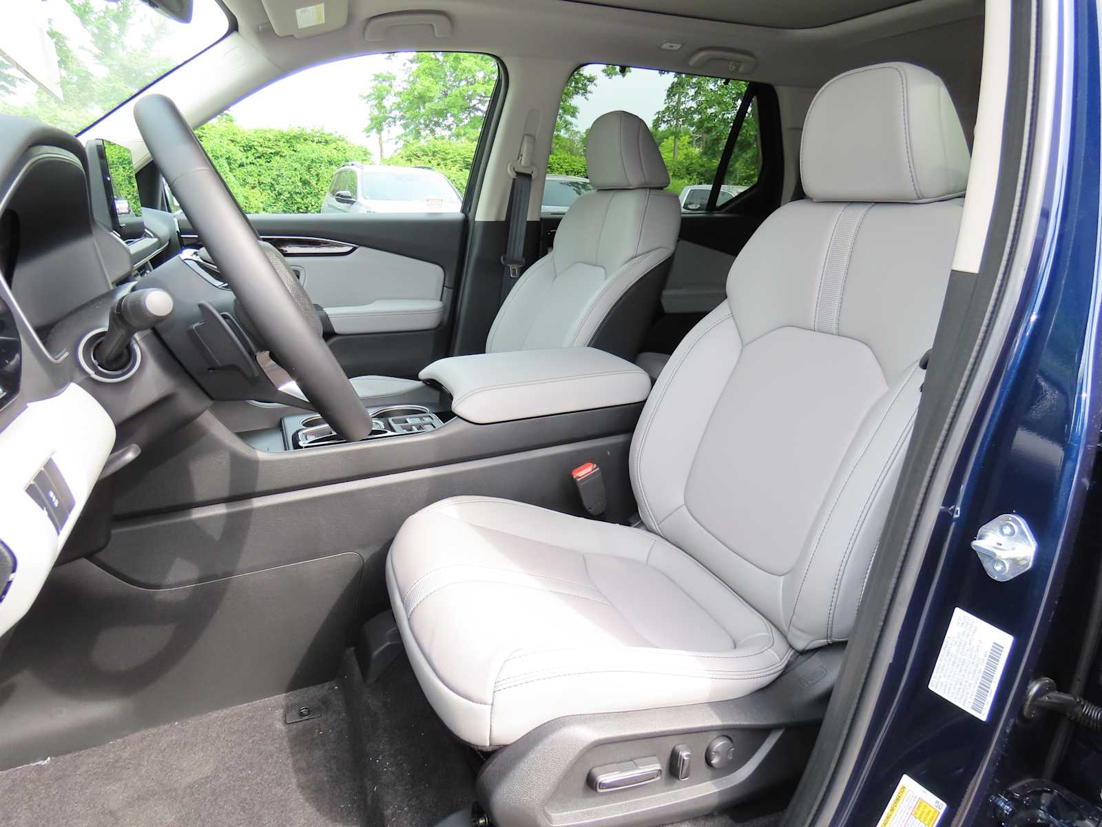 Thumbnail: 2025 Honda Pilot - 12