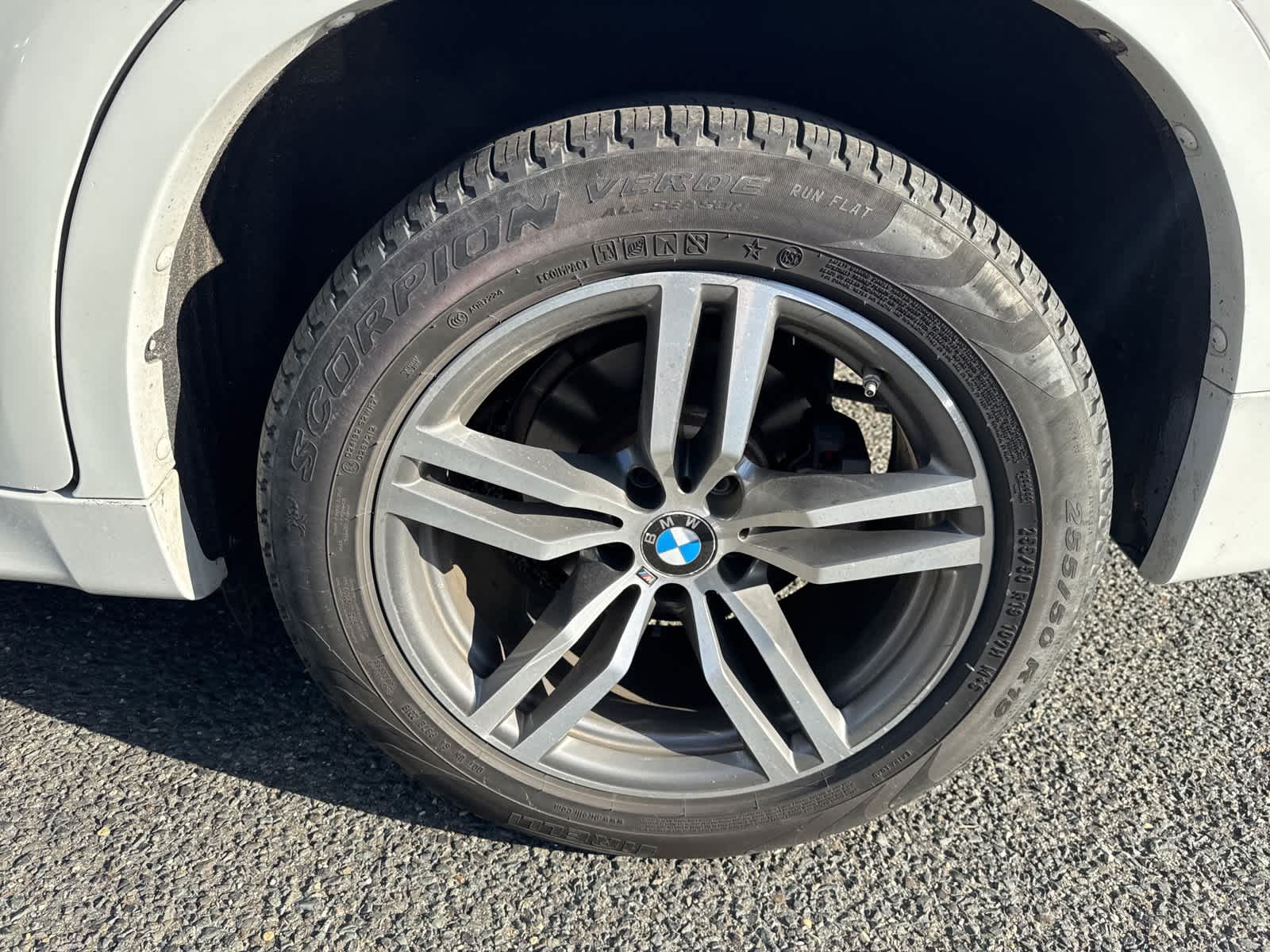 Thumbnail: 2019 BMW X6 - 15