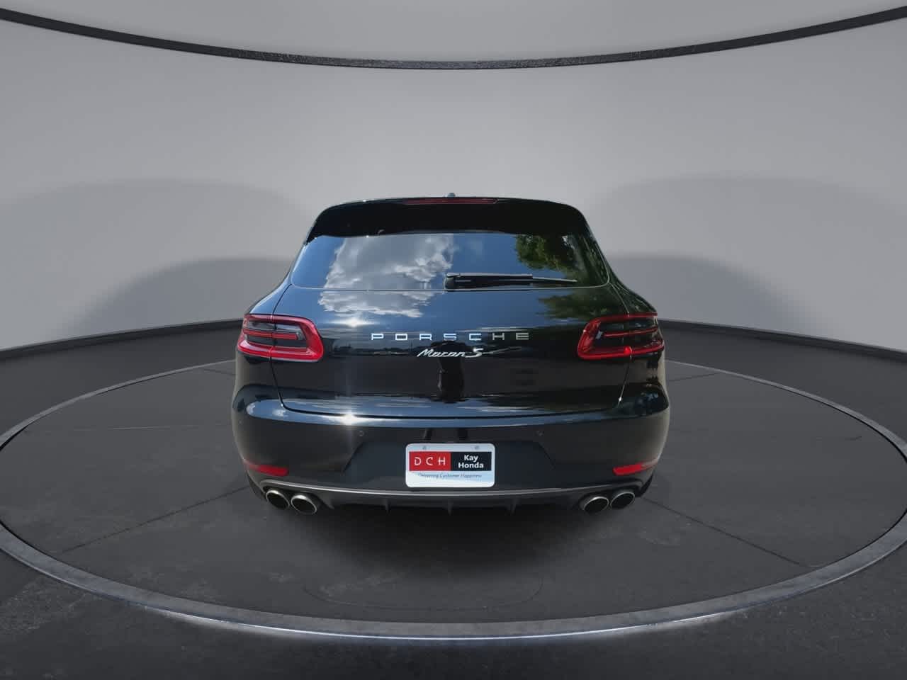 Thumbnail: 2018 Porsche Macan - 7